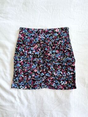 Stradivarius Floral Ruched Mini Skirt Size Small